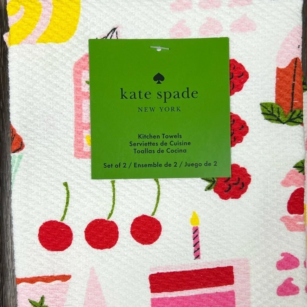 Kate Spade - ‘Cake bundle’ dish towels (4). NWT Firm!
